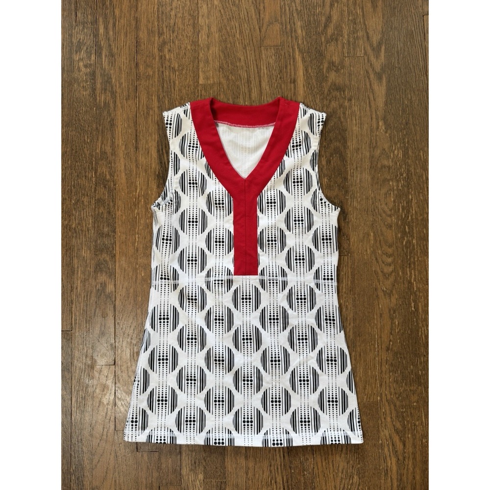 Lululemon Geometric Print TankTop Red V-Neck Sleeveless Athletic Black White SZ4